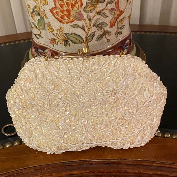 Handmade Ivory Beaded Sequins Aurora Borealis Evening Bag with Change Purse Set - Picture 6 of 13